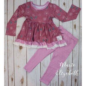 "Hello Winter" 2 Piece Long Sleeve Pants and Shirt Set Girl's 3 - 6 Months